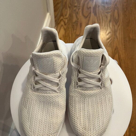 Adidas Swiftrun - Youth 5 - White - Picture 2 of 6